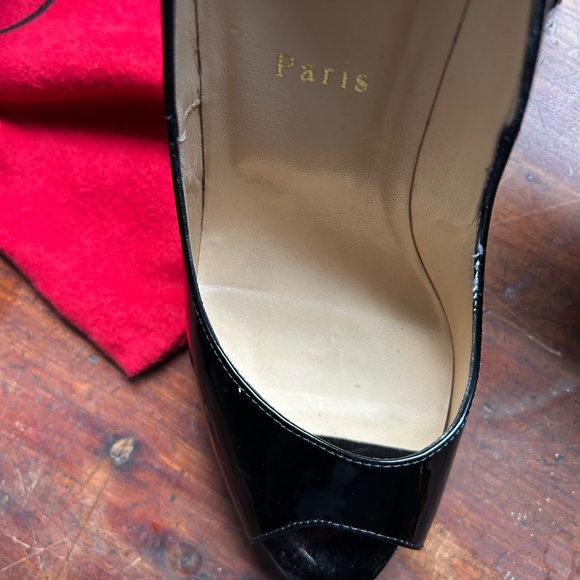 Christian Louboutin 5: Prive Heels - Picture 4 of 5
